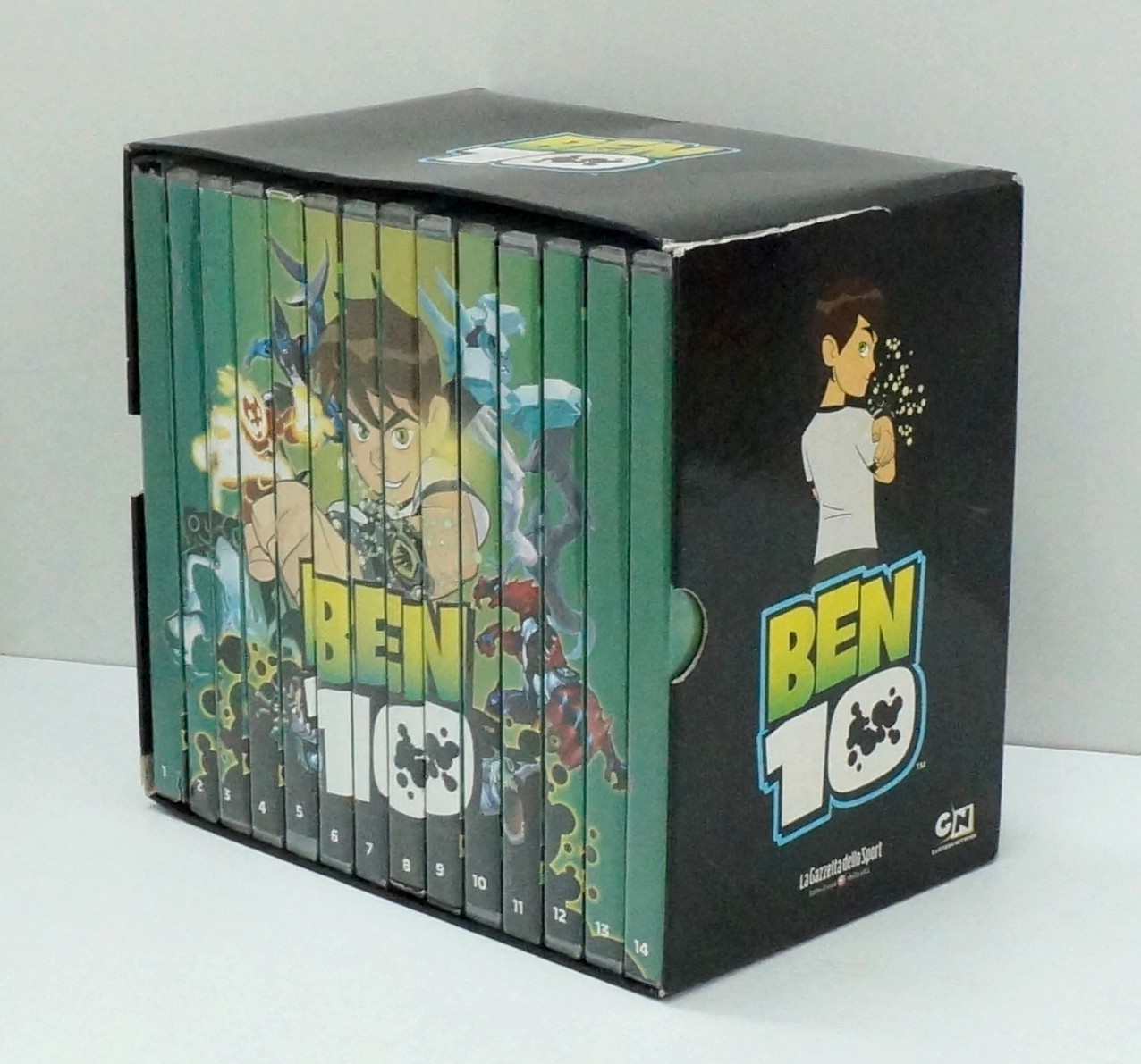 BEN 10 Stagioni 1-4 Complete Cofanetto con n. 14 DVD in Italiano.  Editoriale – Emporio di milo