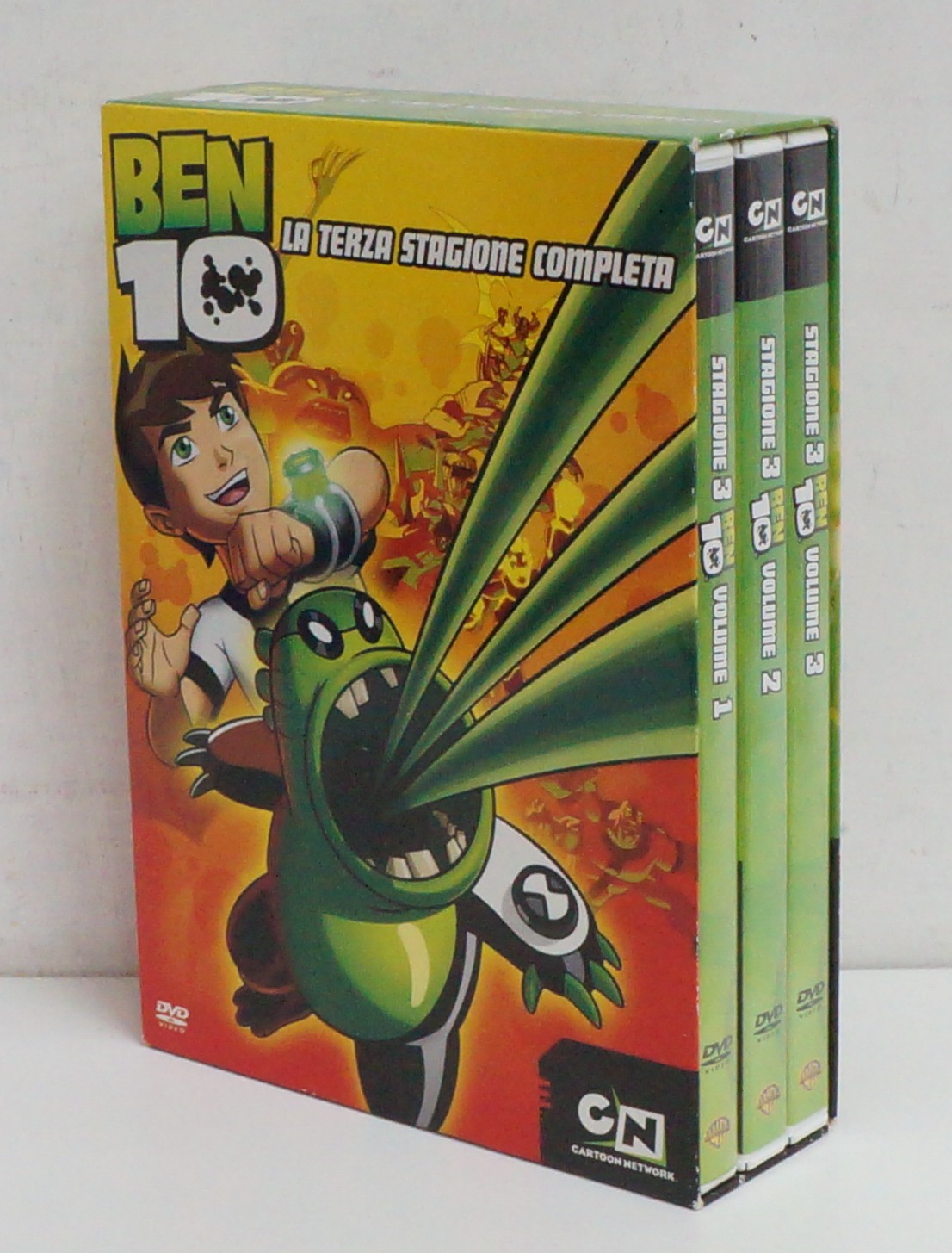 Ben 10 – Terza Stagione 3 Completa. Episodi 1-13 con n. 3 DVD in Italiano  con Cofanetto – Emporio di milo