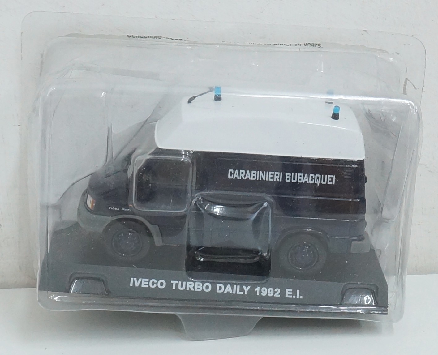 Carabinieri Iveco Turbo Daily 1992 E.I. – Modellino Die Cast Scala 1:43 – De ...